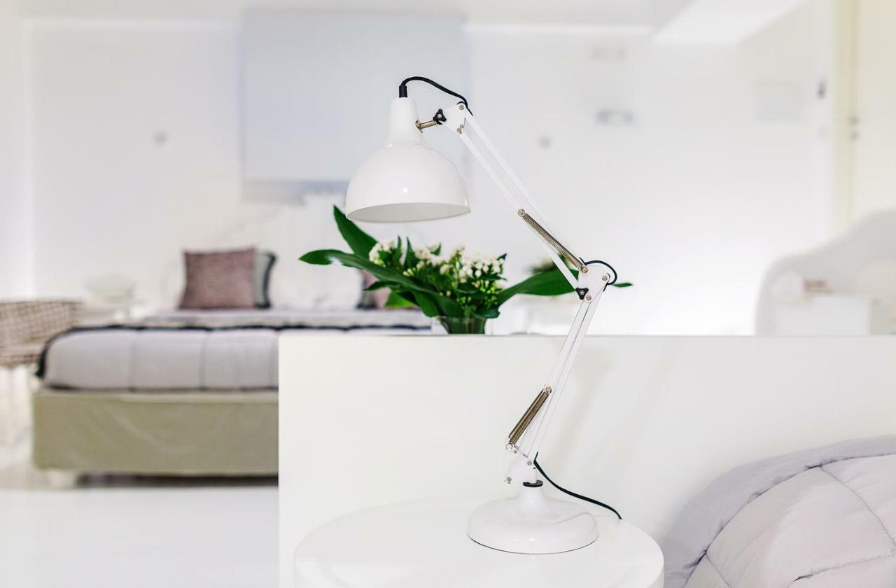 White Stylish Apartments วีโกเอเกวนเซ ภายนอก รูปภาพ